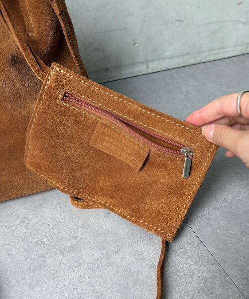 DouDou（ドゥドゥ）の「【WEB限定】スエードミニトートバッグ（ショルダーバッグ・レディース・キャメル/モカ・FREE）」の12枚目の写真