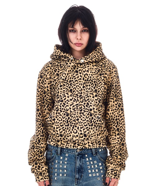 BEEDEN（ビーデン）の「POINT SNAP FASTENER PULLOVER（パーカー・レディース・レッド/レオパード・FREE）」の3枚目の写真