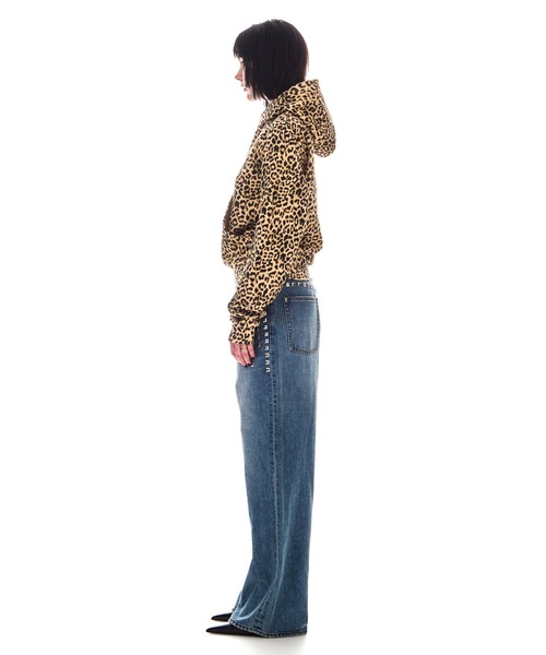 BEEDEN（ビーデン）の「POINT SNAP FASTENER PULLOVER（パーカー・レディース・レッド/レオパード・FREE）」の16枚目の写真