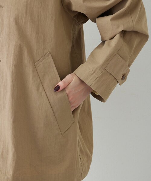 Whim Gazette（ウィムガゼット）の「【GEMINI】フードリバーシブルコート（ブルゾン・レディース・カーキ/ベージュ・FREE）」の17枚目の写真