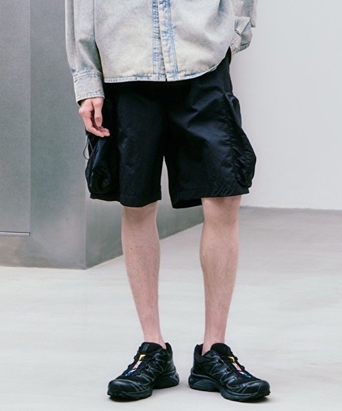 HEREIAM(ヘレイアム)の「【HEREIAM MEN】撥水/ナイロンカーゴショーツ(カーゴパンツ・メンズ・ブラック/カーキ・MEDIUM/LARGE)」の4枚目の写真