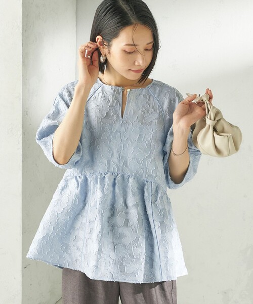 SHIPS（シップス）の「〈手洗い可能〉ジャカード ペプラム ブラウス（シャツ/ブラウス・レディース・ホワイト/ライトブルー/ブラック・ONE SIZE）」の8枚目の写真