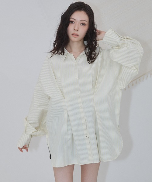 ENVYM(アンビー)の「ウエストタックオーバーサイズシャツ(シャツ/ブラウス・レディース・ホワイト/イエロー/ブルー系その他/ブルー/ピンク・FREE)」の16枚目の写真