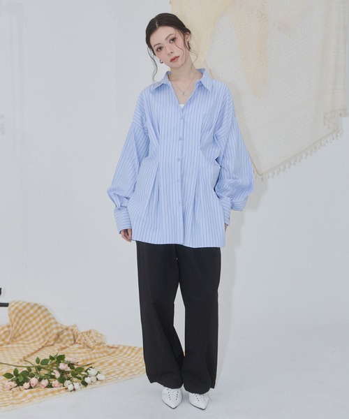 ENVYM(アンビー)の「ウエストタックオーバーサイズシャツ(シャツ/ブラウス・レディース・ホワイト/イエロー/ブルー系その他/ブルー/ピンク・FREE)」の12枚目の写真