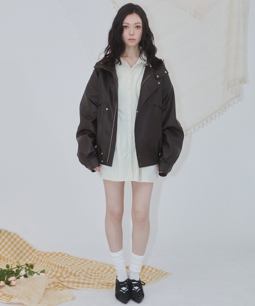 ENVYM(アンビー)の「ウエストタックオーバーサイズシャツ(シャツ/ブラウス・レディース・ホワイト/イエロー/ブルー系その他/ブルー/ピンク・FREE)」の21枚目の写真