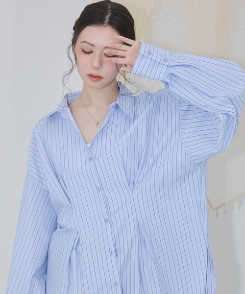 ENVYM(アンビー)の「ウエストタックオーバーサイズシャツ(シャツ/ブラウス・レディース・ホワイト/イエロー/ブルー系その他/ブルー/ピンク・FREE)」の9枚目の写真