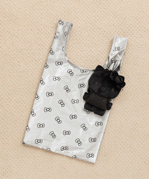 Me%（ミィパーセント）の「【HELLO KITTY】ポーチ付きエコバッグ　631397（エコバッグ/サブバッグ・レディース・シルバー/レッド/ブルー/ブラック・FREE）」の4枚目の写真