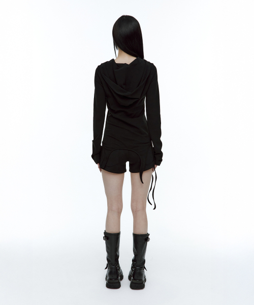 ROUGHNECK(ラフネック)の「ガーター フードパーカー ヘンリートップ ブラック(Tシャツ/カットソー・レディース・その他・SMALL/MEDIUM)」の4枚目の写真
