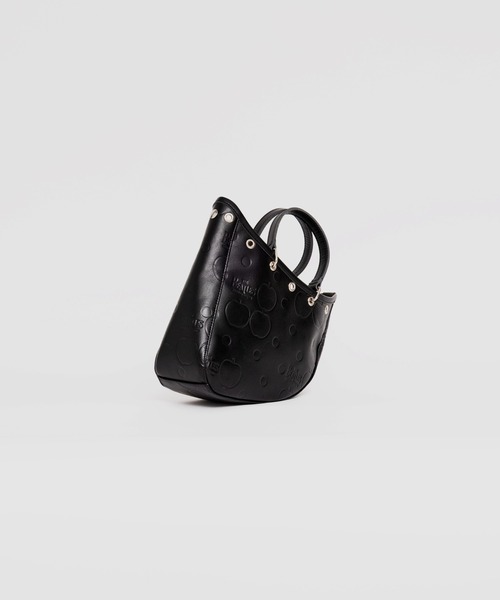 THE BEATLES COMME des GARCONS（ザ ビートルズ コムデギャルソン）の「THE BEATLES「BOAT BAG BLACK EMBOS」SMALL（トートバッグ・メンズ・ブラック・ONE SIZE）」の2枚目の写真