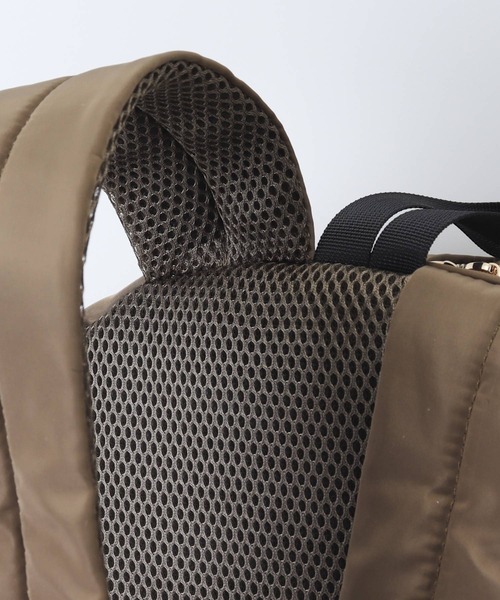 Rename（リネーム）の「Rename ゴールドファスナーマルチポケット デイバッグ（バックパック/リュック・レディース・ブラック/モカ・FREE）」の4枚目の写真