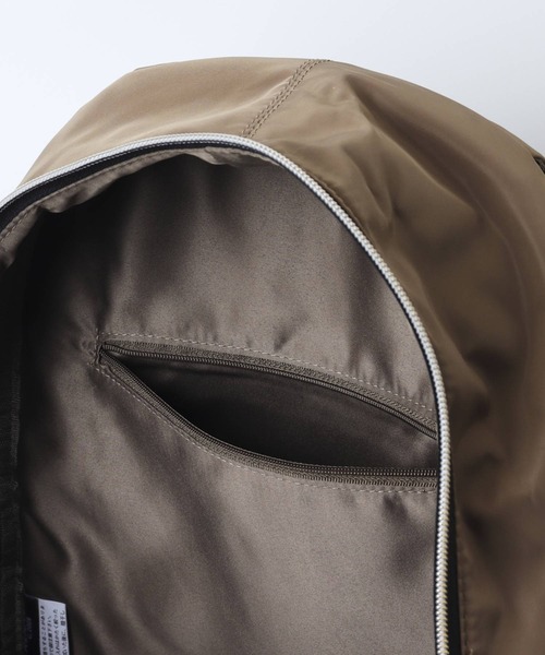Rename（リネーム）の「Rename ゴールドファスナーマルチポケット デイバッグ（バックパック/リュック・レディース・ブラック/モカ・FREE）」の8枚目の写真