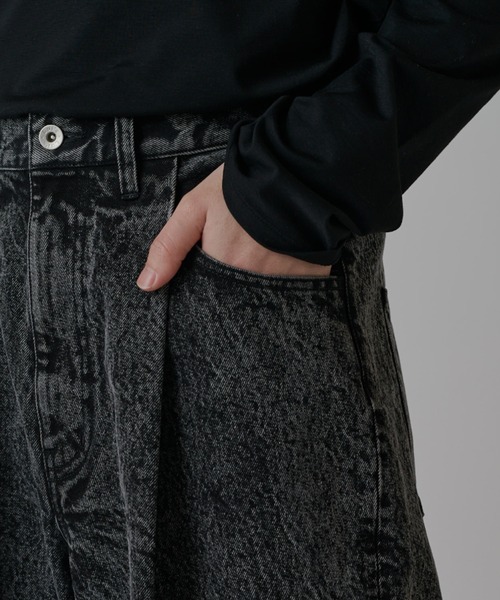 Lui's(ルイス)の「エフォートレス バギージーンズ / 13.5oz(デニムパンツ・メンズ・ブラック/ブルー・30/32/34)」の16枚目の写真