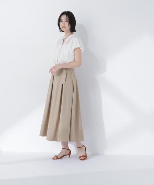 NATURAL BEAUTY BASIC(ナチュラルビューティーベーシック)の「バルーンスリーブブラウス(シャツ/ブラウス・レディース・イエロー/ネイビー/オフホワイト・FREE)」の4枚目の写真