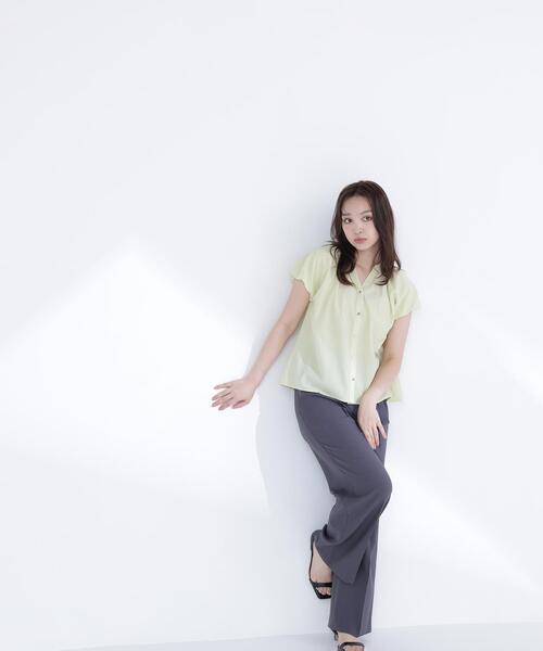 NATURAL BEAUTY BASIC(ナチュラルビューティーベーシック)の「バルーンスリーブブラウス(シャツ/ブラウス・レディース・イエロー/ネイビー/オフホワイト・FREE)」の21枚目の写真