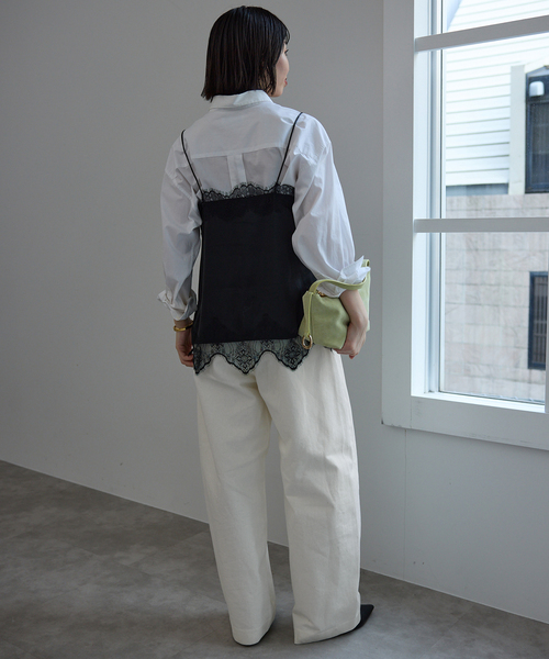 SLOBE IENA（スローブイエナ）の「《WEB限定/追加》LE DENIM カーブバギーデニムパンツ（デニムパンツ・レディース・ホワイト・38/36）」の21枚目の写真