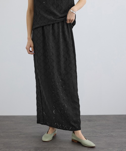 SALON adam et rope'（サロン アダム エ ロペ）の「Cafissiダイヤパターンスカート / セットアップ対応（スカート・レディース・ブラック/オフホワイト・FREE）」の4枚目の写真