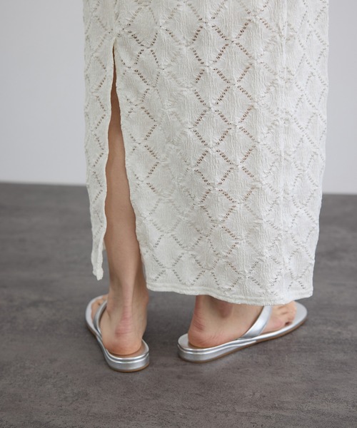 SALON adam et rope'（サロン アダム エ ロペ）の「Cafissiダイヤパターンスカート / セットアップ対応（スカート・レディース・ブラック/オフホワイト・FREE）」の12枚目の写真