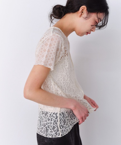 Shelly island(シェリーアイランド)の「ストレッチレース切り替え半袖プルオーバー(Tシャツ/カットソー・レディース・ホワイト/ブラック・FREE)」の5枚目の写真