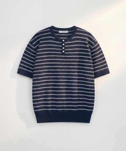 FLAWSROOM(フローズルーム)の「Stripe Henleyneck Cotton Knit NAVY(ニット/セーター・メンズ・その他・MEDIUM/LARGE)」の1枚目の写真