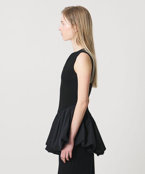 AEWEN MATOPH（イウエン マトフ）の「＜AEWEN MATOPH＞コンビバルーンノースリーブニット（ニット/セーター・レディース・ブラック/ベージュ・FREE）」の12枚目の写真