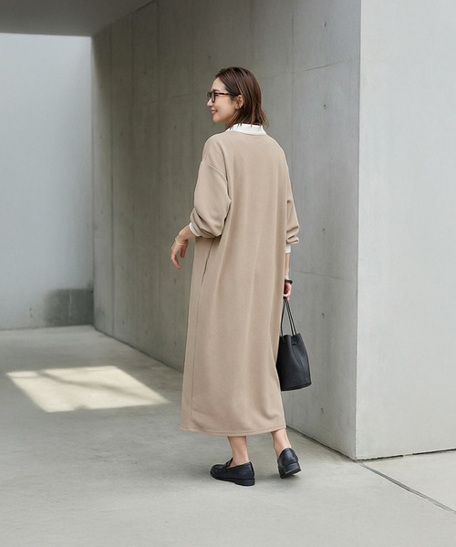 STYLE DELI（スタイルデリ）の「襟付きシボ入りカットソーワンピース（ワンピース・レディース・ブラック/ベージュ・FREE）」の4枚目の写真