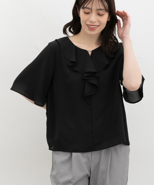 Honeys(ハニーズ)の「【ハニさら・接触冷感】ひんやり裏地ブラウス(シャツ/ブラウス・レディース・アイボリー系1/ネイビー系1/ピンク/アイボリー/ブラック・3L/L/LL/M/S)」の10枚目の写真