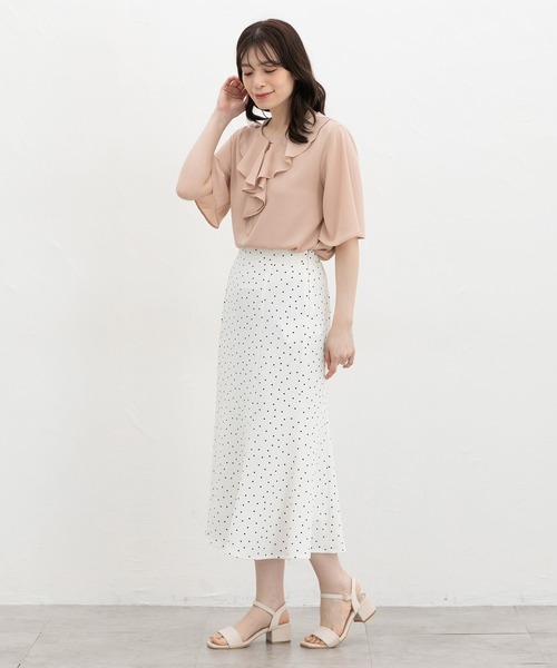 Honeys(ハニーズ)の「【ハニさら・接触冷感】ひんやり裏地ブラウス(シャツ/ブラウス・レディース・アイボリー系1/ネイビー系1/ピンク/アイボリー/ブラック・3L/L/LL/M/S)」の11枚目の写真