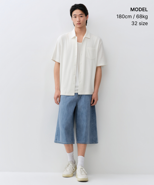 MUSINSA STANDARD（ムシンサスタンダード）の「リネンライクロングバミューダデニムパンツ[ライトインディゴ]（デニムパンツ・メンズ・その他・26/27/28/29/30/31/32/33/34/36/38/40/42）」の2枚目の写真