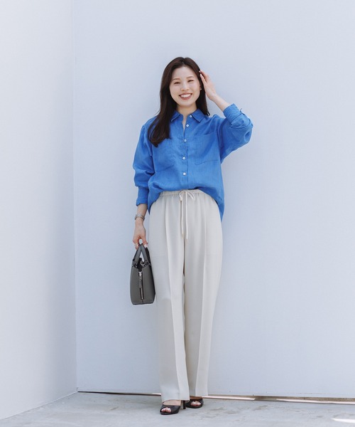 ROPE'(ロペ)の「ウォッシュリネンベーシックシャツ/イージーケア(シャツ/ブラウス・レディース・キャメル/ブルー/ベージュ/カーキ・FREE)」の5枚目の写真