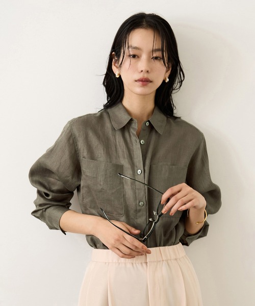 ROPE'(ロペ)の「ウォッシュリネンベーシックシャツ/イージーケア(シャツ/ブラウス・レディース・キャメル/ブルー/ベージュ/カーキ・FREE)」の8枚目の写真