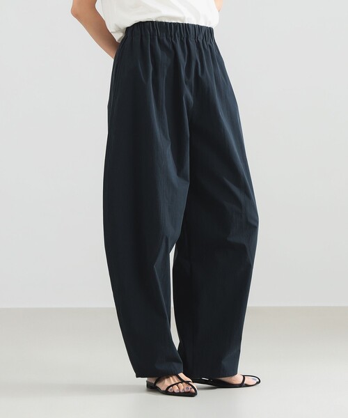 Demi-Luxe BEAMS(デミルクス ビームス)の「コットン ナイロン カーブパンツ(その他パンツ・レディース・ホワイト/ネイビー・36/38)」の1枚目の写真