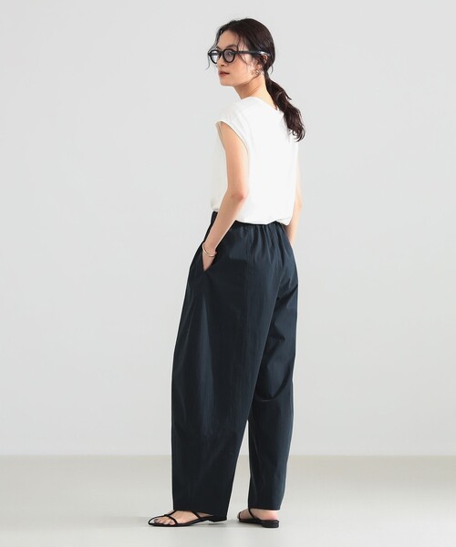 Demi-Luxe BEAMS(デミルクス ビームス)の「コットン ナイロン カーブパンツ(その他パンツ・レディース・ホワイト/ネイビー・36/38)」の11枚目の写真