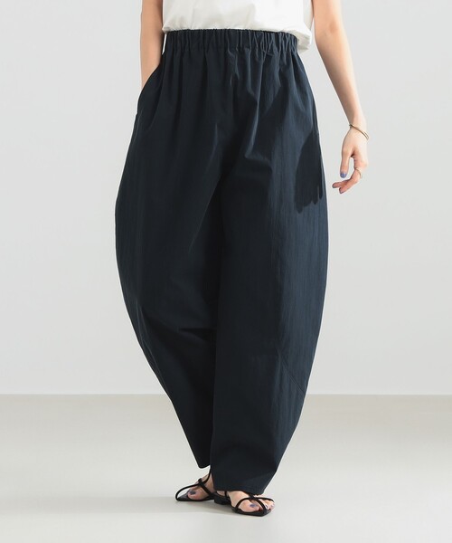 Demi-Luxe BEAMS(デミルクス ビームス)の「コットン ナイロン カーブパンツ(その他パンツ・レディース・ホワイト/ネイビー・36/38)」の13枚目の写真