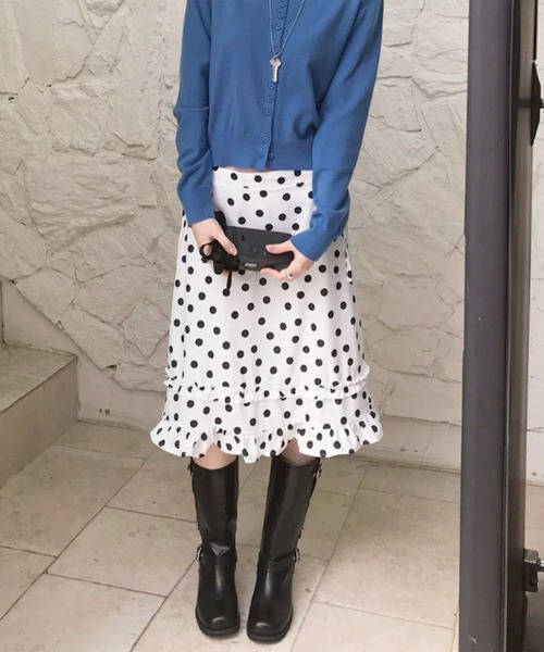 LYEON(リヨン)の「ドットフリルミディスカート(スカート・レディース・ブラック/オフホワイト・FREE)」の3枚目の写真