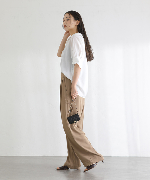 La TOTALITE(ラトータリテ)の「【洗える】ドルマンハーフスリーブシャツ(シャツ/ブラウス・レディース・バーガンディー/グリーン/ホワイト・FREE)」の6枚目の写真