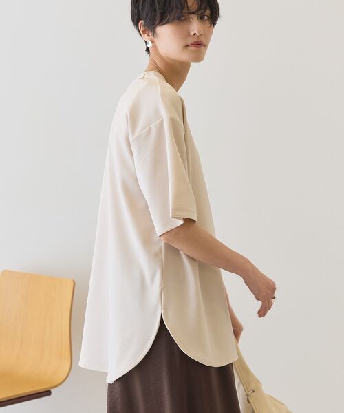 AMERICAN HOLIC（アメリカンホリック）の「【接触冷感】ジョーゼットプルオーバー【WEB限定カラー有り】（Tシャツ/カットソー・レディース・ライトベージュ/ブラック/オフホワイト/チャコールグレー/グレイッシュベージュ/ミント/ネイビー・L/M）」の16枚目の写真