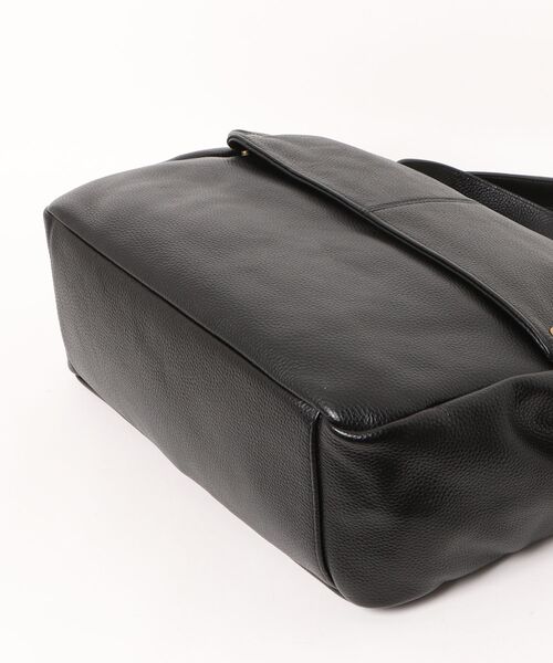 NiiNa(ニーナ)の「【 NiiNa / ニーナ 】高品質牛革2WAYソフトドレープショルダーバッグ(ショルダーバッグ・レディース・ダークブラウン/ブラック・FREE)」の21枚目の写真