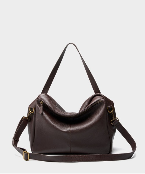 NiiNa(ニーナ)の「【 NiiNa / ニーナ 】高品質牛革2WAYソフトドレープショルダーバッグ(ショルダーバッグ・レディース・ダークブラウン/ブラック・FREE)」の3枚目の写真
