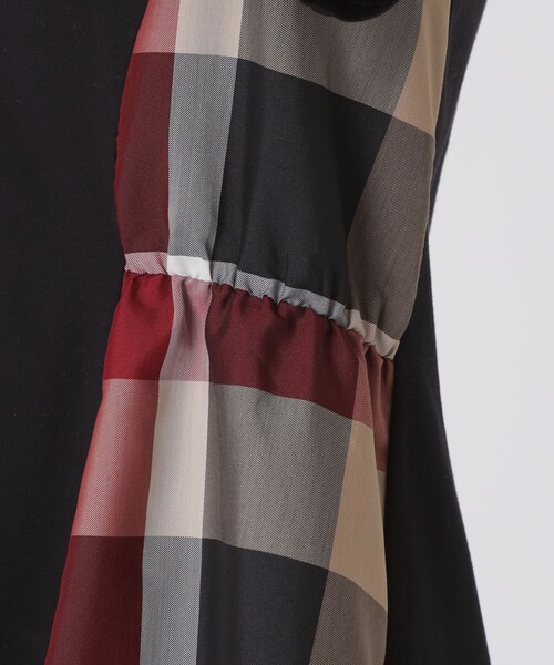 BLUE LABEL CRESTBRIDGE(ブルーレーベルクレストブリッジ)の「【接触冷感】シルケットスムースサイドチェックTシャツ(Tシャツ/カットソー・レディース・ホワイト/ブルー系その他2/ブラック/ダークネイビー・40/38)」の10枚目の写真
