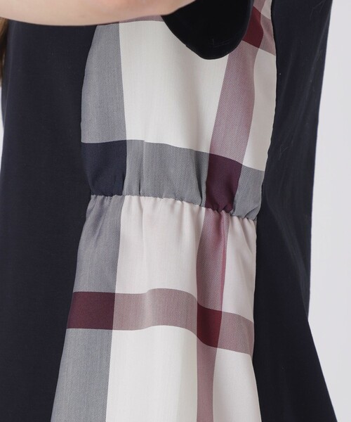 BLUE LABEL CRESTBRIDGE(ブルーレーベルクレストブリッジ)の「【接触冷感】シルケットスムースサイドチェックTシャツ(Tシャツ/カットソー・レディース・ホワイト/ブルー系その他2/ブラック/ダークネイビー・40/38)」の22枚目の写真