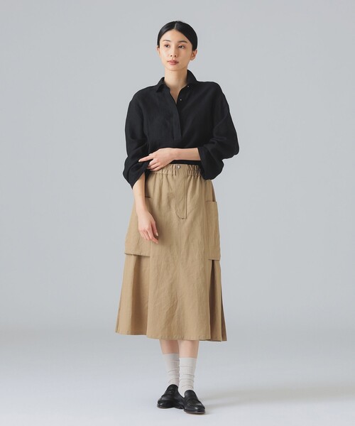 EFFE BEAMS(エッフェビームス)の「コットン リネン ポケット スカート(スカート・レディース・ベージュ/ブラック・38/36)」の13枚目の写真