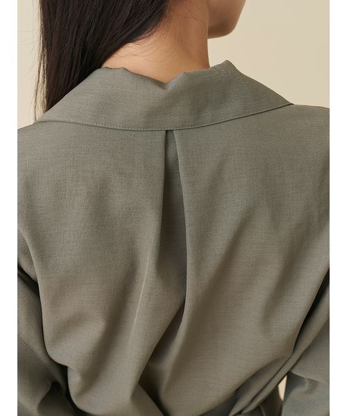 SNIDEL(スナイデル)の「サファリディテールシャツ(シャツ/ブラウス・レディース・ブラウン/アイボリー/カーキ・F)」の11枚目の写真