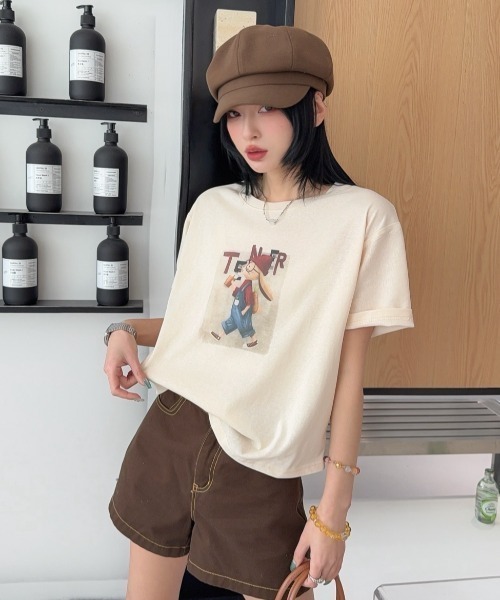 DIAVEL（ディアベル）の「[5color]うさぎカートゥーングラフィックTシャツ（Tシャツ/カットソー・レディース・ホワイト/ピンク/ベージュ/イエロー/ブルー・M）」の2枚目の写真