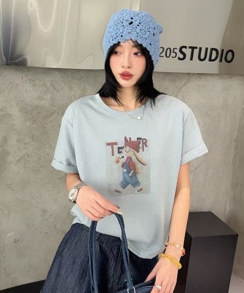 DIAVEL（ディアベル）の「[5color]うさぎカートゥーングラフィックTシャツ（Tシャツ/カットソー・レディース・ホワイト/ピンク/ベージュ/イエロー/ブルー・M）」の3枚目の写真