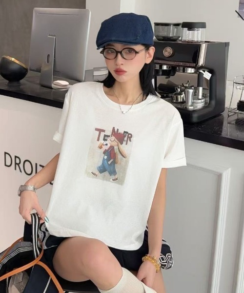 DIAVEL（ディアベル）の「[5color]うさぎカートゥーングラフィックTシャツ（Tシャツ/カットソー・レディース・ホワイト/ピンク/ベージュ/イエロー/ブルー・M）」の9枚目の写真
