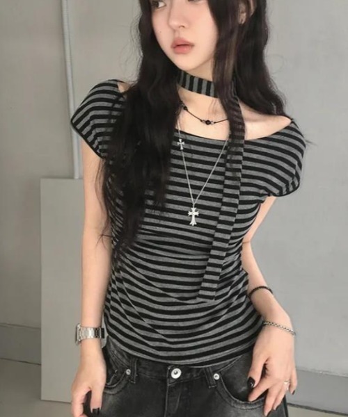 semplice(センプリチェ)の「Tシャツ【韓国ファッション】(Tシャツ/カットソー・レディース・グレー・L/M/S)」の1枚目の写真