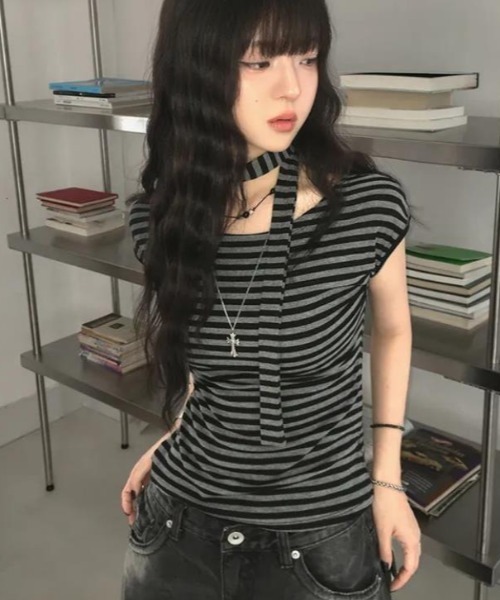 semplice(センプリチェ)の「Tシャツ【韓国ファッション】(Tシャツ/カットソー・レディース・グレー・L/M/S)」の4枚目の写真