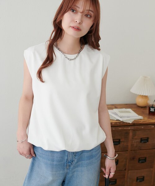 DISCOAT(ディスコート)の「【WEB限定】ライトポンチ裾バルーンフレンチプルオーバー(Tシャツ/カットソー・レディース・オフホワイト/モカ/ブラック・FREE)」の4枚目の写真