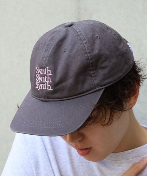 FFEIN（フェイン）の「【FFEIN(フェイン)】ヴィンテージライク3段刺繍キャップ / ユニセックス キャップ 帽子 雑貨 刺繍 加工 ヴィンテージライク（キャップ・メンズ・チャコール/ネイビー/ブラウン・FREE）」の12枚目の写真