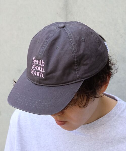 FFEIN（フェイン）の「【FFEIN(フェイン)】ヴィンテージライク3段刺繍キャップ / ユニセックス キャップ 帽子 雑貨 刺繍 加工 ヴィンテージライク（キャップ・メンズ・チャコール/ネイビー/ブラウン・FREE）」の13枚目の写真
